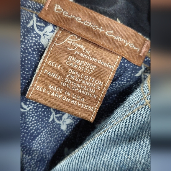 PAIGE PREMIUM DENIM Dark Wash Boot Cut Blue Denim Maternity Jeans Women's 31 - Picture 13 of 15